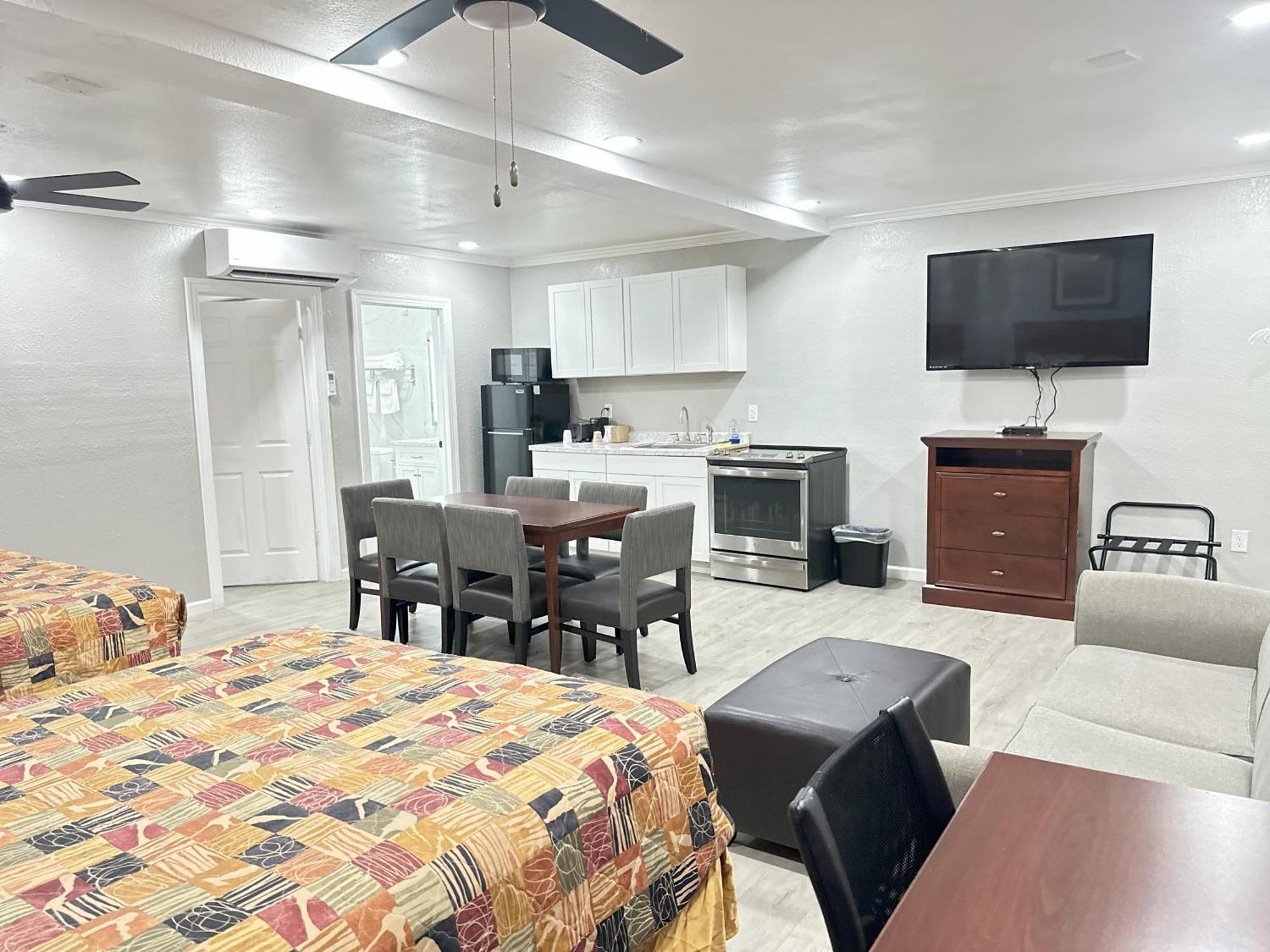 Sunshine Inn & Suites Venice, Florida Venice Gardens Eksteriør bilde