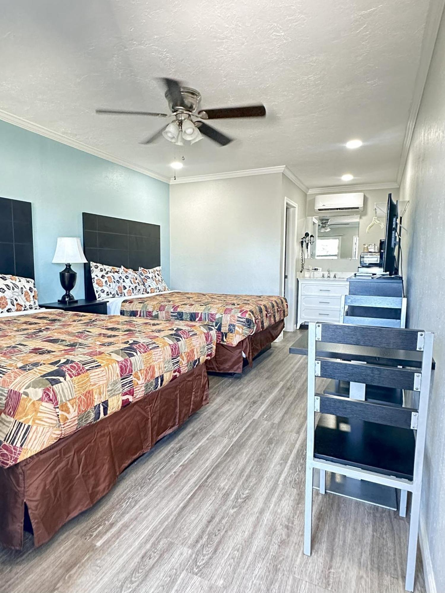 Sunshine Inn & Suites Venice, Florida Venice Gardens Eksteriør bilde