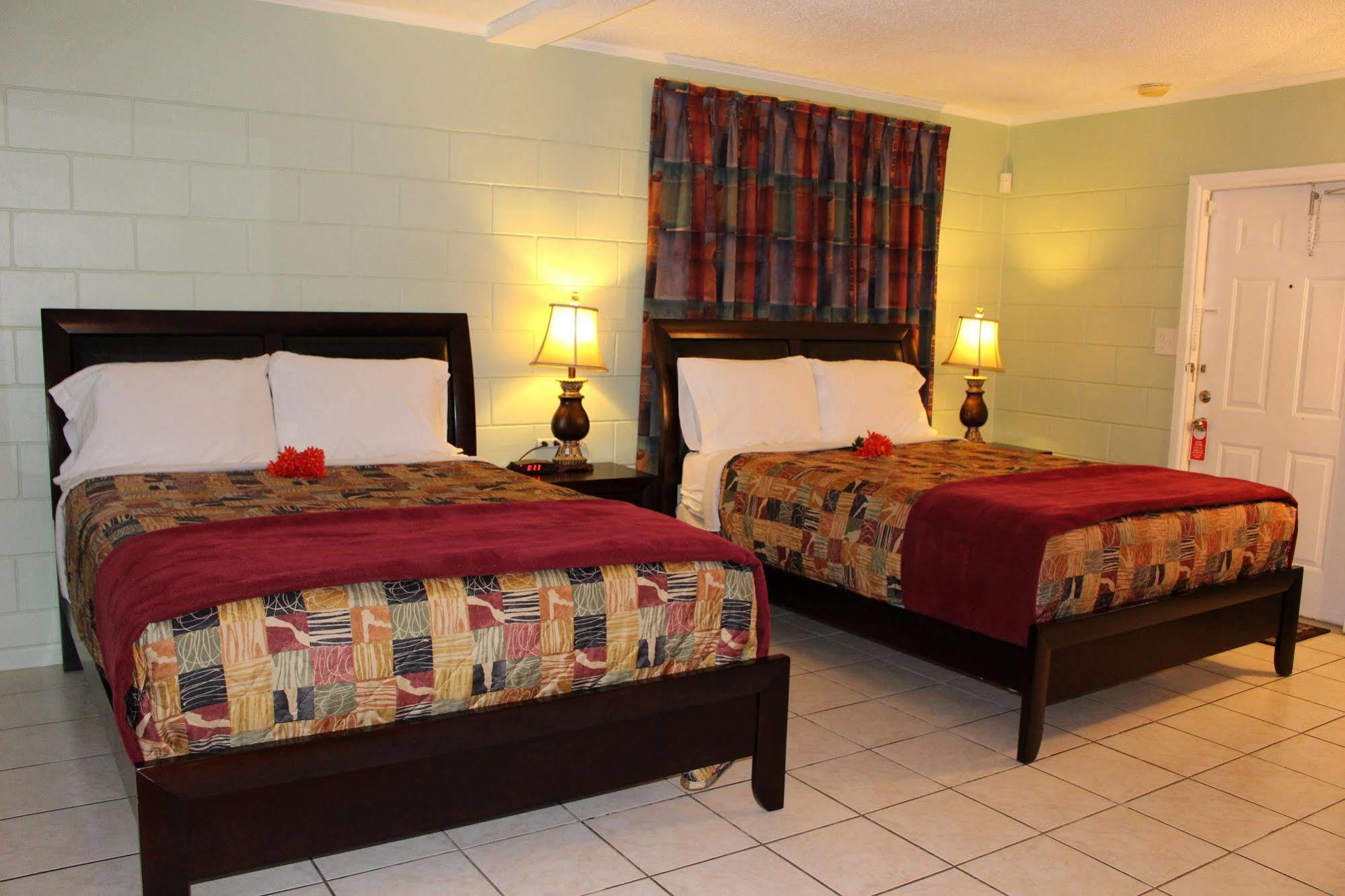 Sunshine Inn & Suites Venice, Florida Venice Gardens Eksteriør bilde